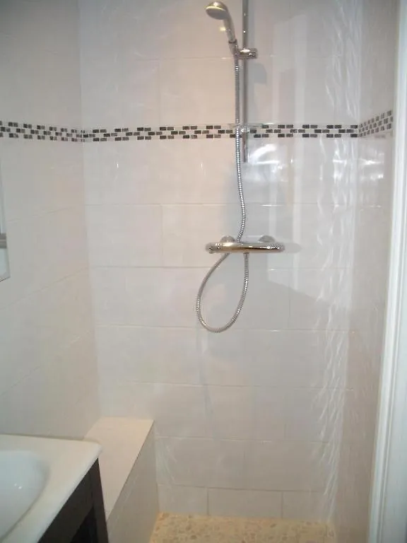 Appartement 3 Studios Centre Ville Saint Tropez Avec Parking 0*, 쎙뜨호뻬