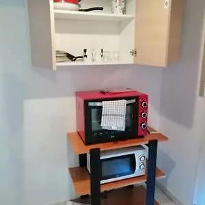  Appartement Appart F1 Entier Avec Parking Securisé